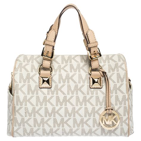 michael kors same store sales|Michael Kors pre owned.